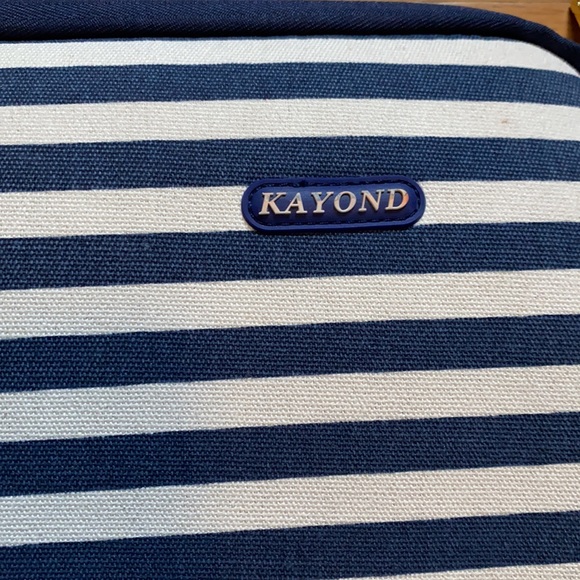 Laptop Case - Picture 2 of 3